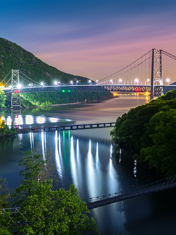 Photograph of Croton-On-Hudson mountain views and bridge